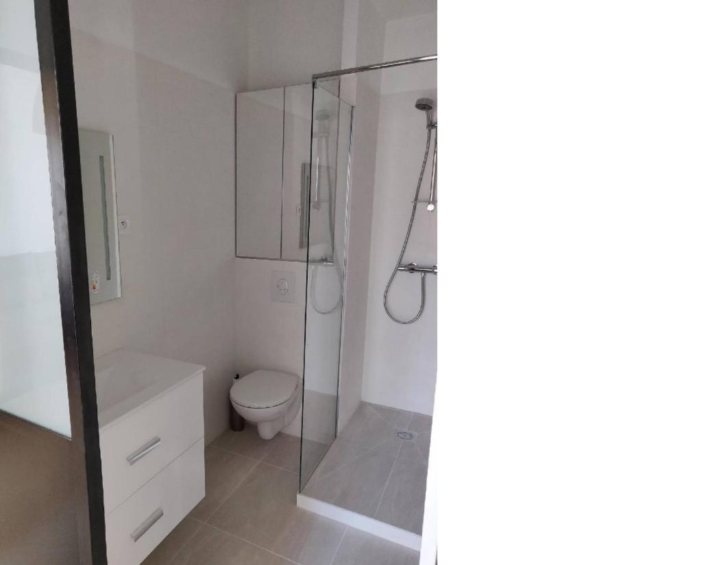 Cosy Apartment Канны Экстерьер фото